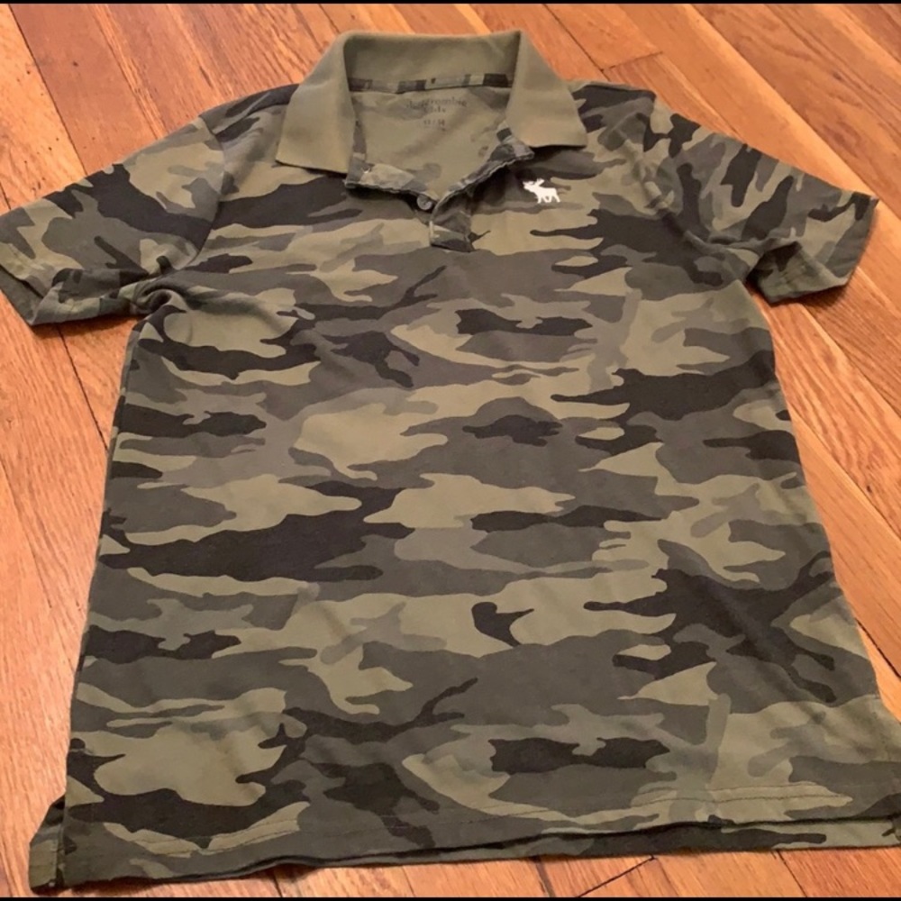 Abercrombie kids t-shirt